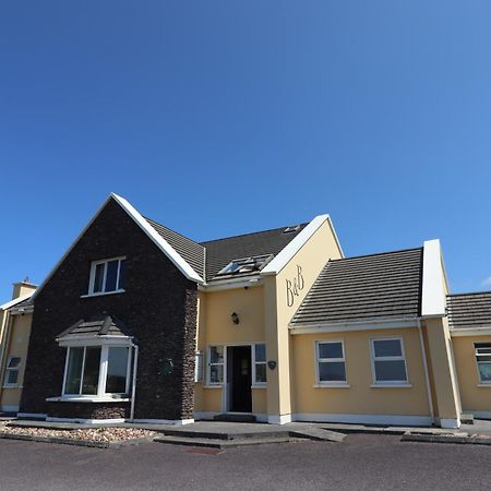 The Old Pier Guest Accommodation, Bed Only, No Breakfast Ballydavid Экстерьер фото